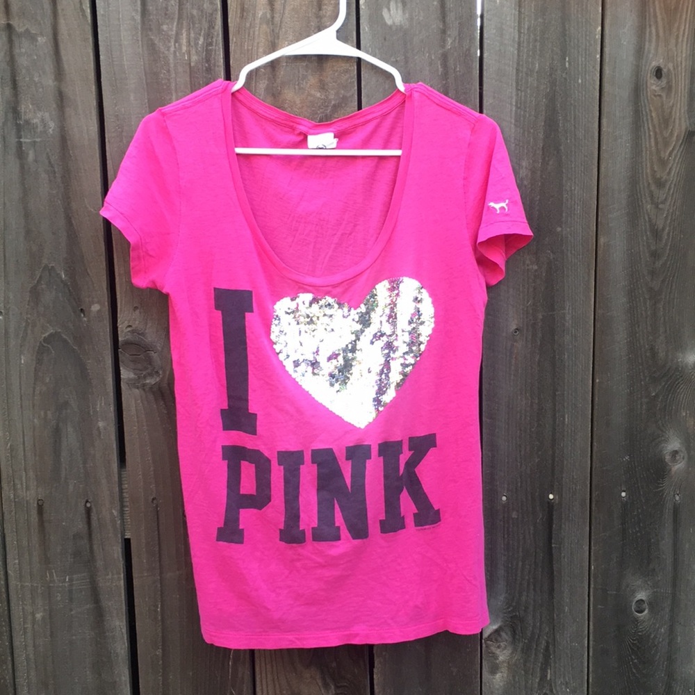 PINK graphic T-shirt size M